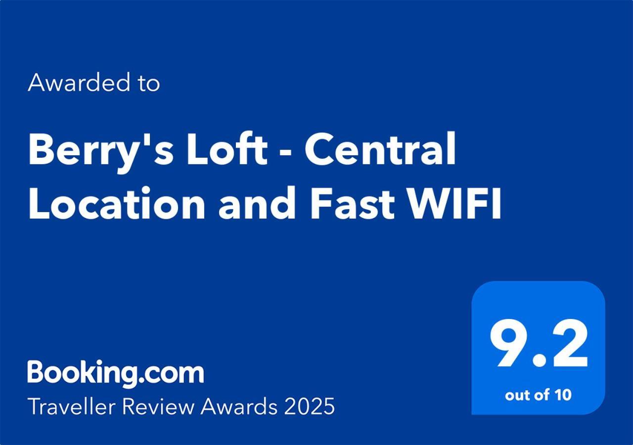 Berry'S Loft - Central Location And Fast Wifi Нерсборо Екстериор снимка